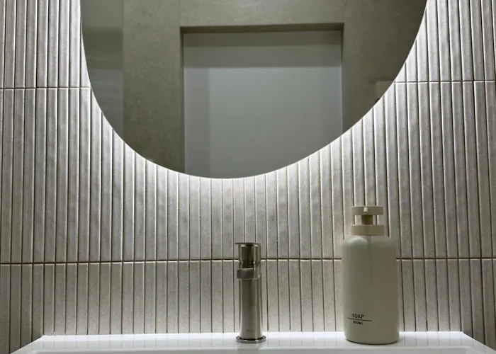 Apartment In The Middle Port 35 *