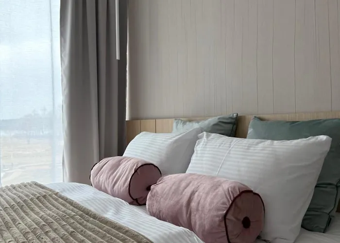 Apartment In The Middle Port 35 *