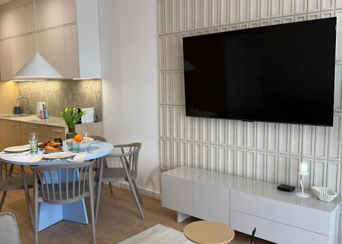 Apartment In The Middle Port 35 *